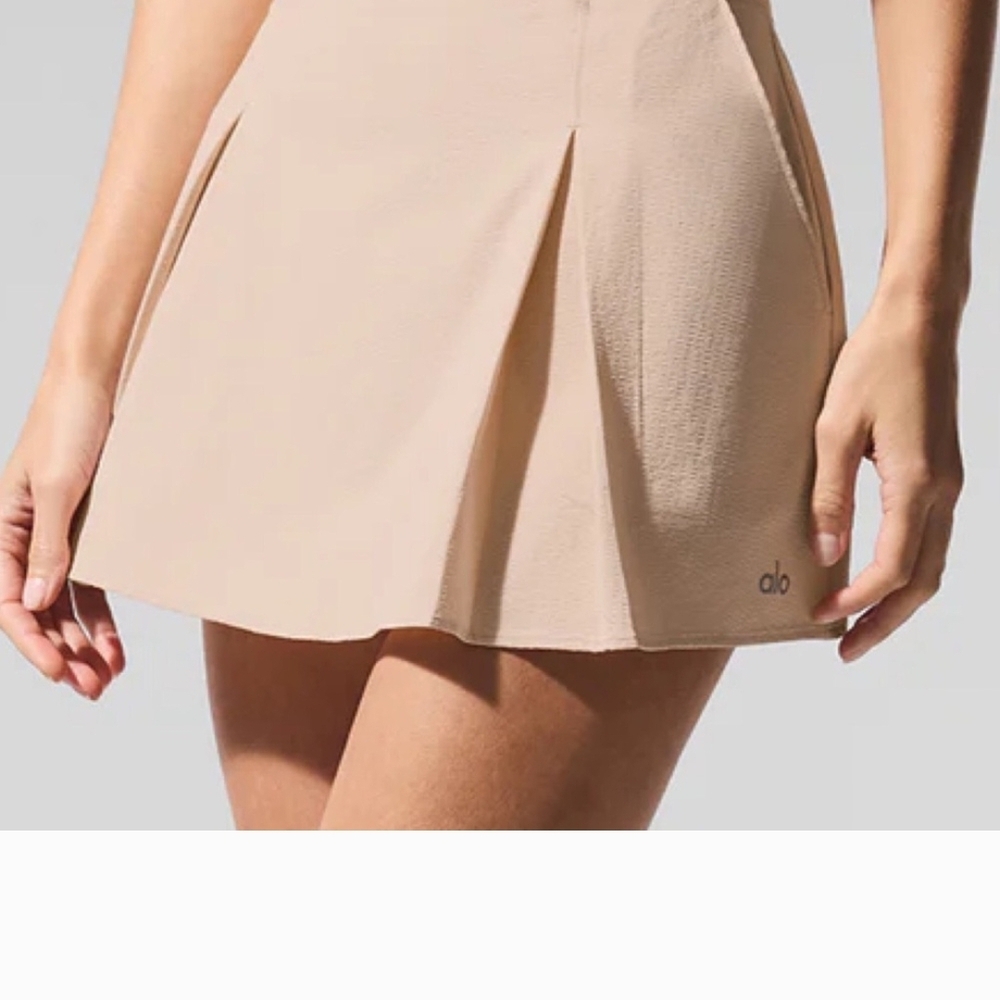 ALO Yoga Tan Mini Skirt - Picture 2 of 4